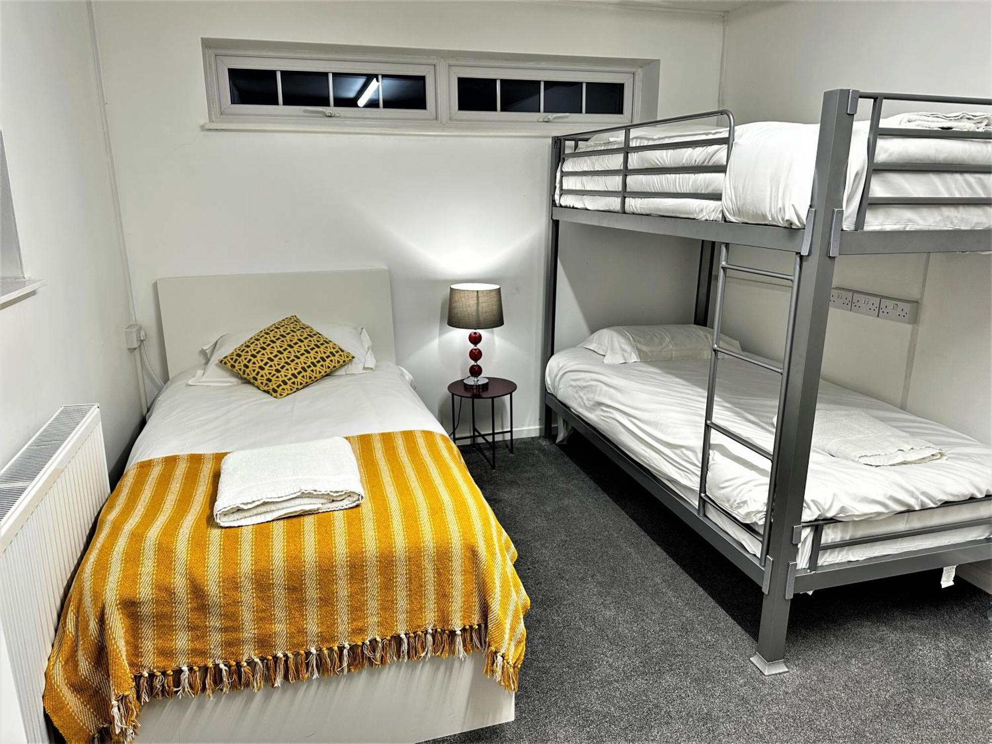 Kennedy Villa - 5 Bedroom House With Hot Tub, Wifi, Free Parkings, Close To Bicester Village Exteriér fotografie