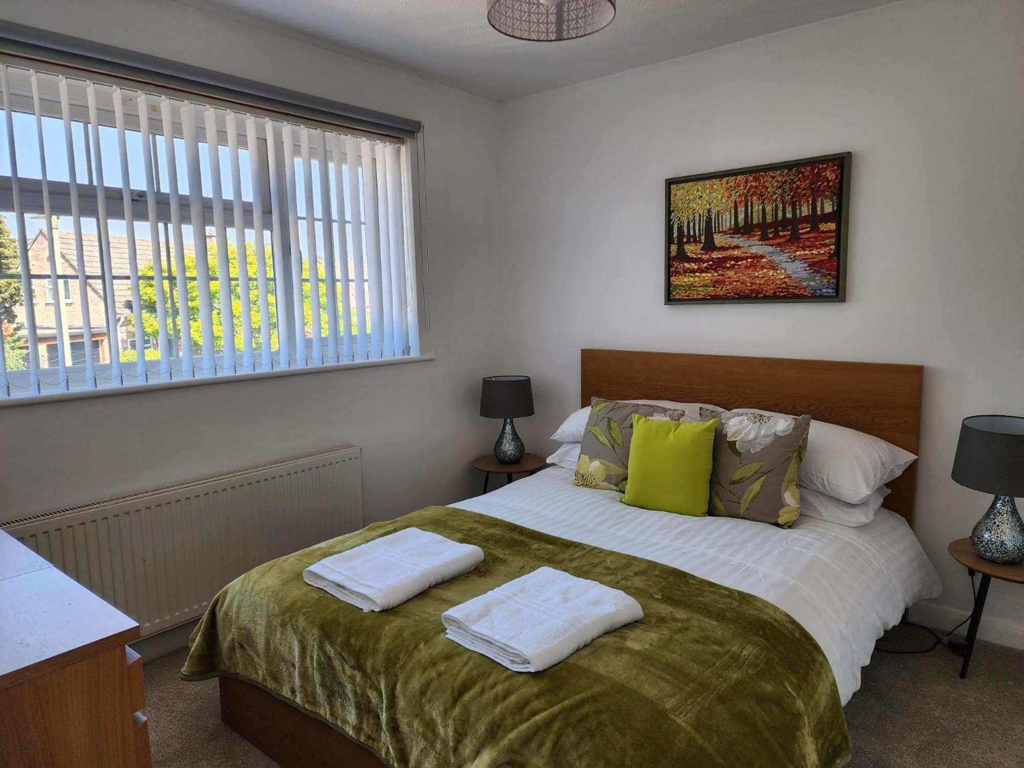 Kennedy Villa - 5 Bedroom House With Hot Tub, Wifi, Free Parkings, Close To Bicester Village Exteriér fotografie